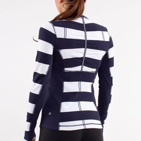 EUC LULULEMON Run Switchback Long Sleeve Navy White Stripe Shirt Size 4 - Picture 2 of 11